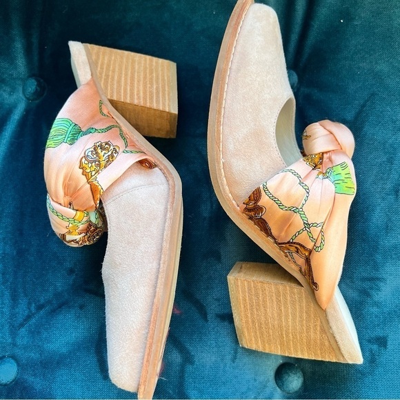 Jeffrey Campbell Cyrus Scarf Bow pink Mules Stacked chunky heel size 7.5 nwt - Picture 10 of 11